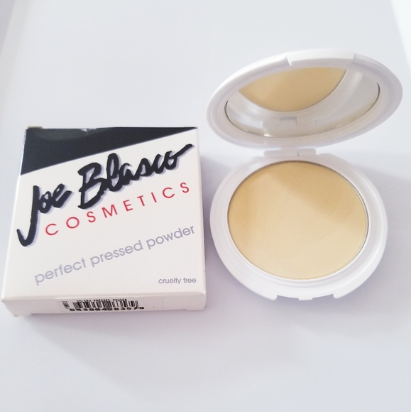 💕4 For $20 - Joe Blasco Perfect Pressed Powder - Golden - New In Box - Picture 1 of 5